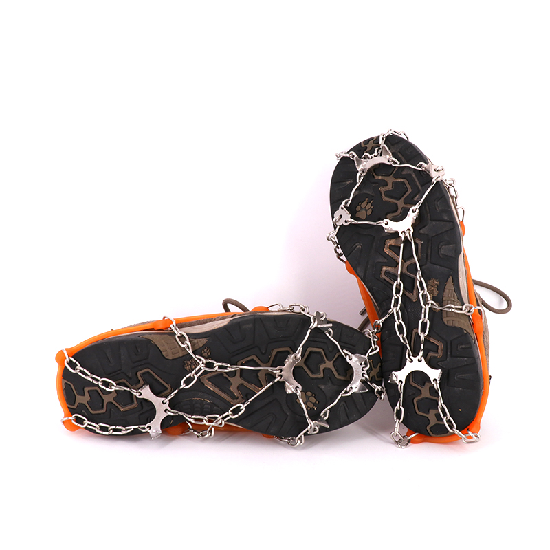 Winter outdoor rock climbing ten teeth 10 teeth non-slip shoe cover crampon chain silicone simple non-slip shoe chain 